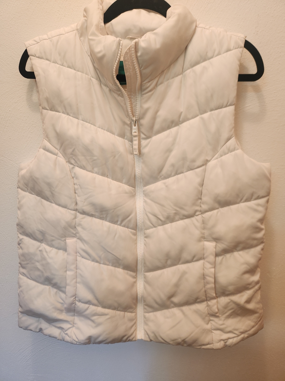 Aeropostale White Piffer Vest Size XL